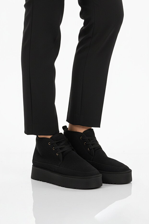 Black Fur Laced Women's Flat Boots