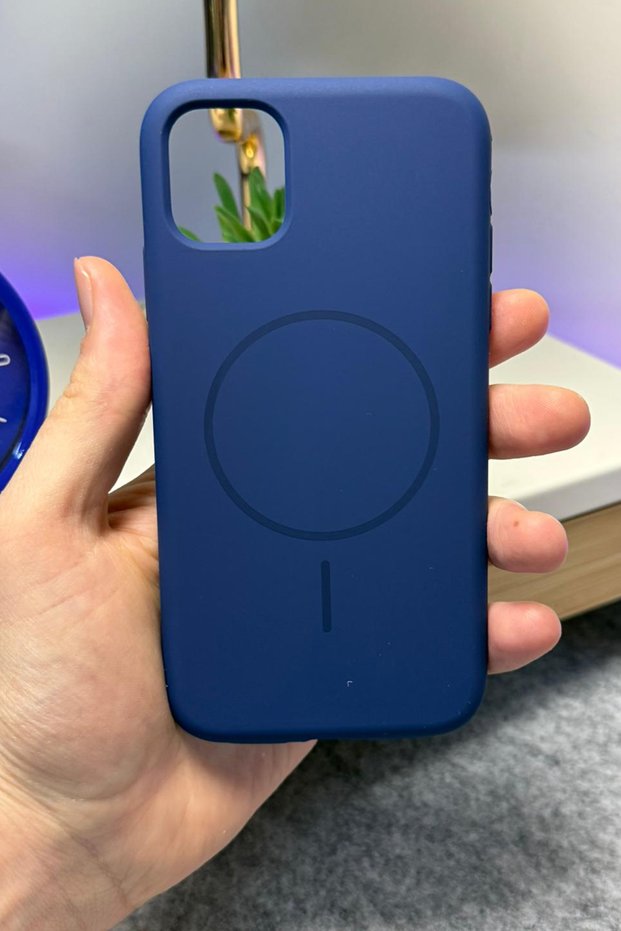 iPhone 11 Launch Case Velvet Inside Wipeable Shockproof Silicone Cover