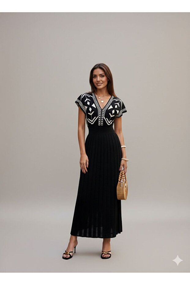 Stylish and Comfortable Knitwear Maxi Dress