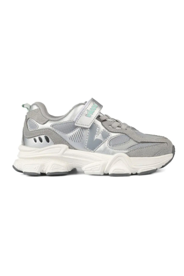 Wild Unisex Kids Gray Sports Shoes
