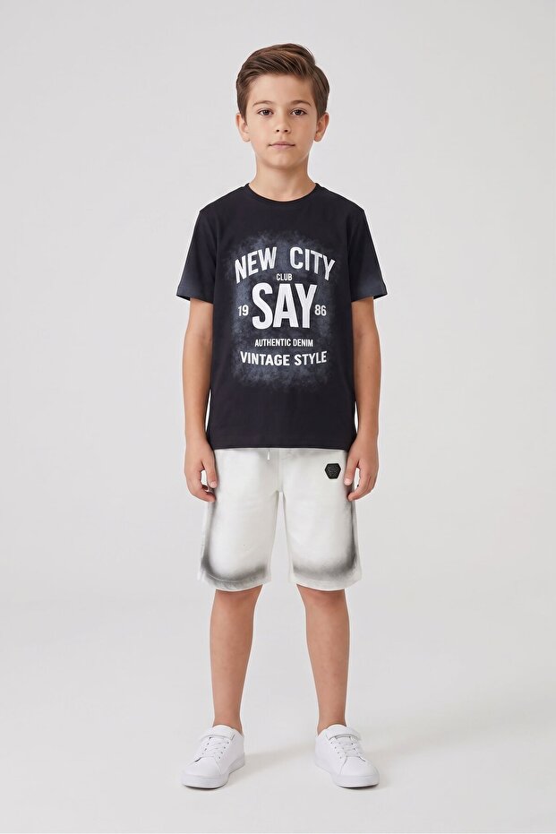 Black Embossed Lettering T-Shirt and Patterned Shorts Boys' 2-Piece Set 23817