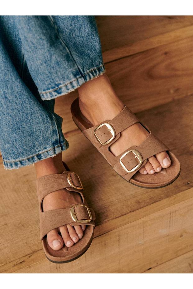 Women's Tan Double Buckle Slippers – Casual Comfortable Sole Sandals, Comfortable Summer Slippers