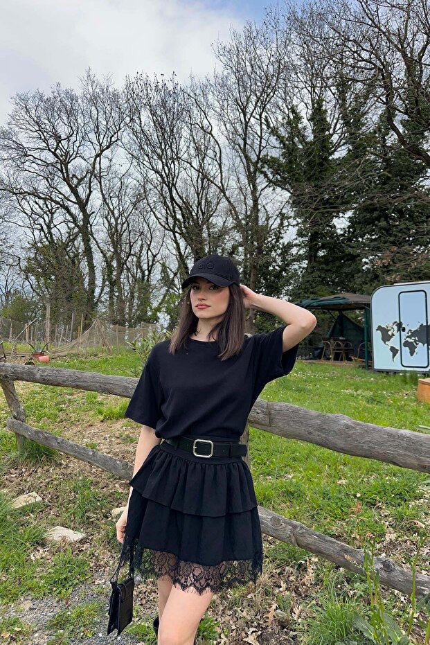 Lace Layered Belted Skirt Black