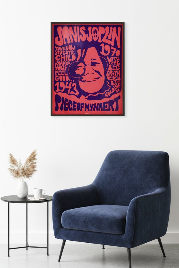 Black Wooden Framed Retro Pop Art Painting - Burgundy-Purple |   Huhu1860 - Single Table Black Frame
