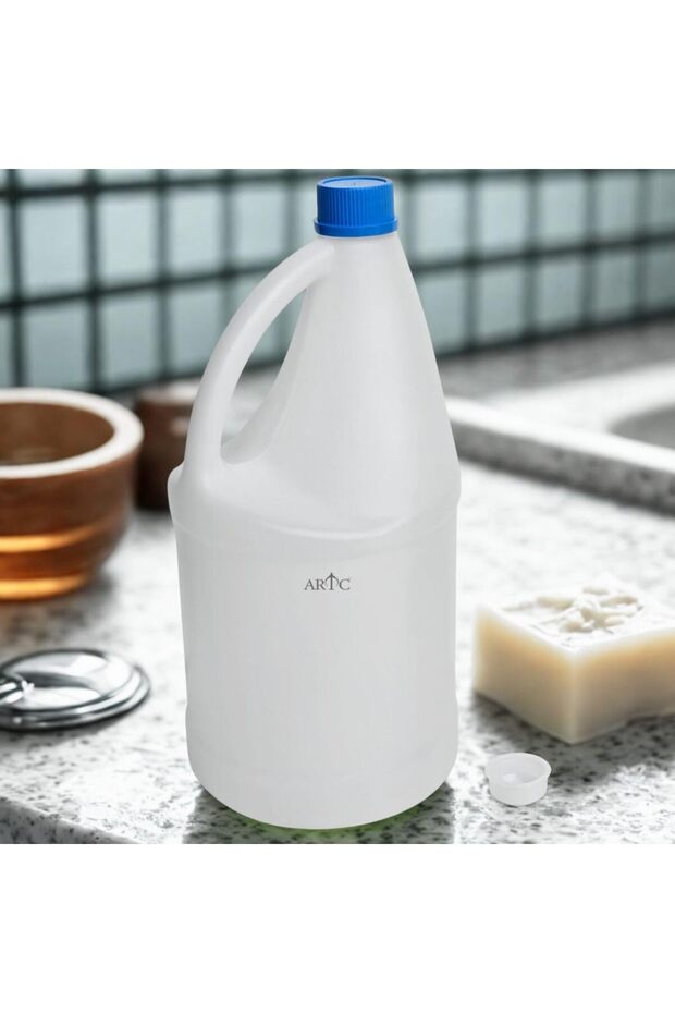 Empty 4 Liter Plastic Bleach Bottle with Handle and Cap (White, 4L, Set of 2 Pieces)