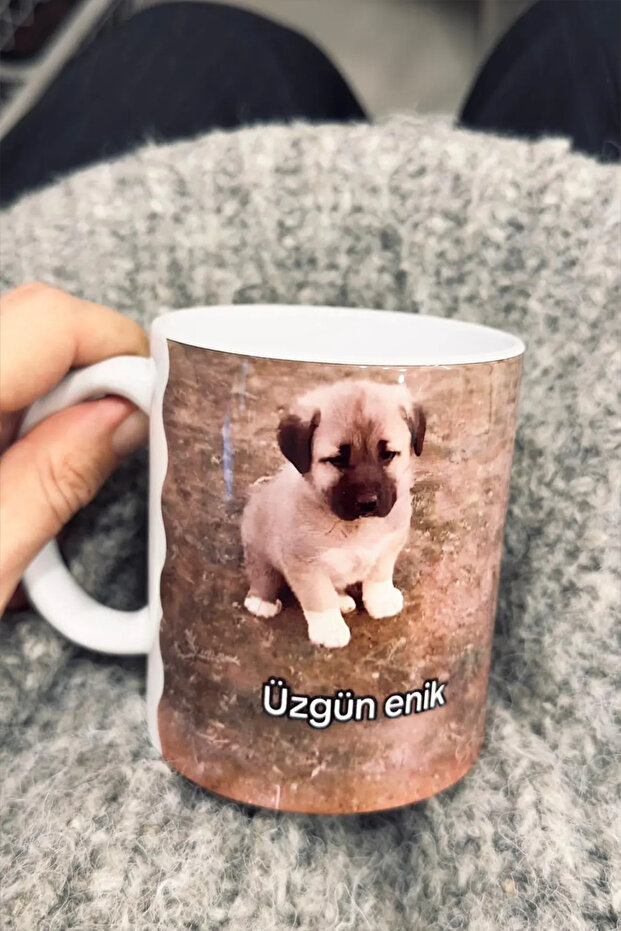 Üzgün Enik White Porcelain Mug