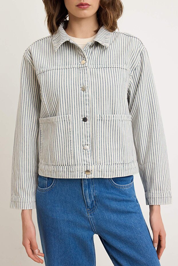 Ekru Denim Çizgili Crop %100 Pamuk Ceket TWOSS26CE00056 - 3