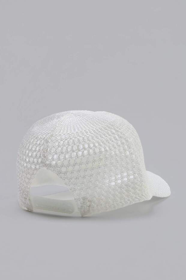 Weißer gestrickter glänzender Glitzer-Damenhut TAKSS26SP00009 - 4