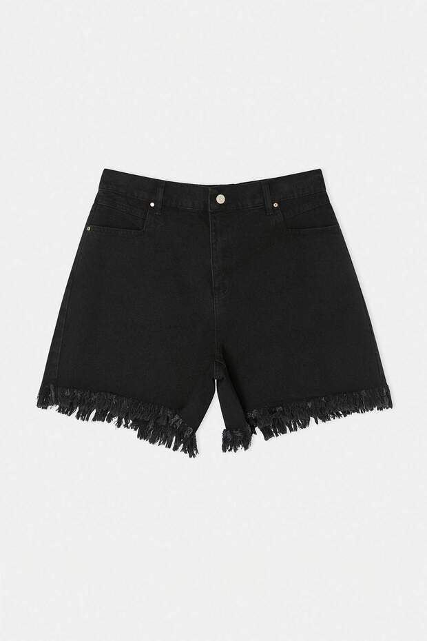 Siyah Yırtıklı Yüksek Lastikli Bel Mini %100 Pamuk Non-Stretch Büyük Beden Denim Şort TBBSS26AP00022 - 4