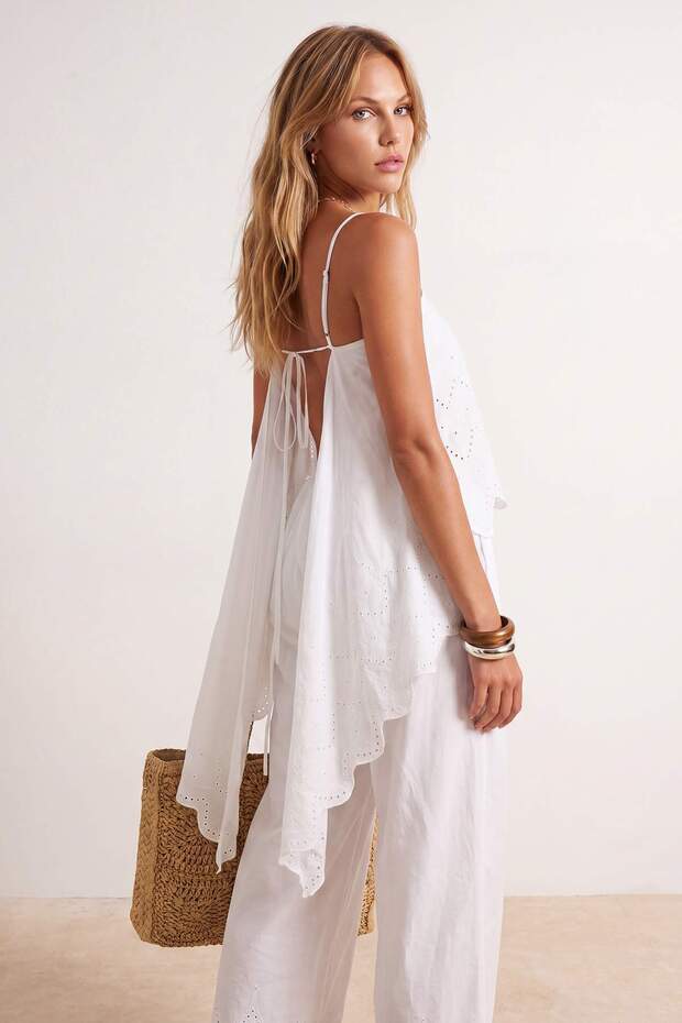 White Woven Embroidered Beach Capri Pants Blouse Set Tbess26Au00045 - 4