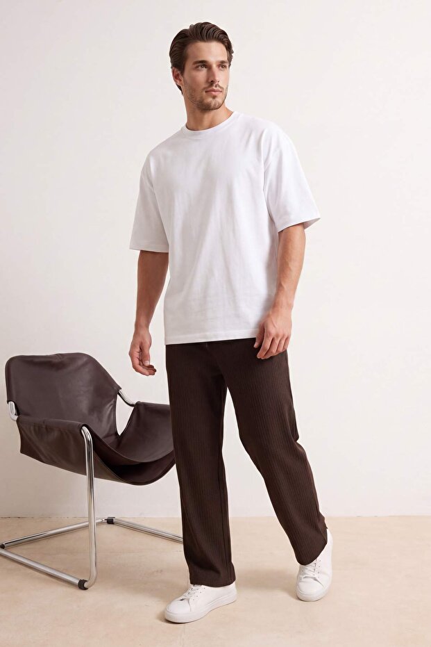 Kahverengi Straight Fit Dokulu Eşofman Altı TMNSS26EA00002 - 2