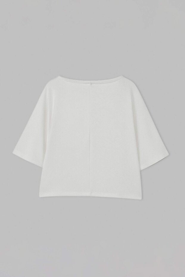 Ekru Relaxed Kayık Yaka Yarasa Kol Truvakar Crop Soft Touch Örme Büyük Beden Bluz TBBSS26AF00168 - 6
