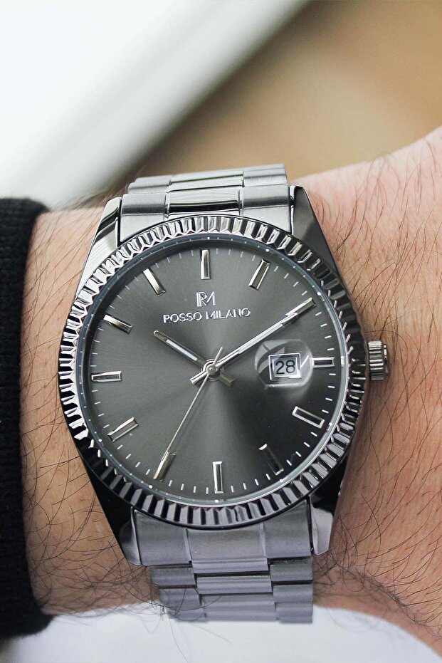Rm002496 Men's Wristwatch with Steel Strap