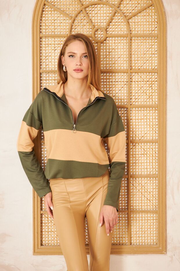 Women's Khaki Beige Long Sleeve Zippered Polo Collar Color Block Basic Loose Sweatshirt Blouse 700-3471242