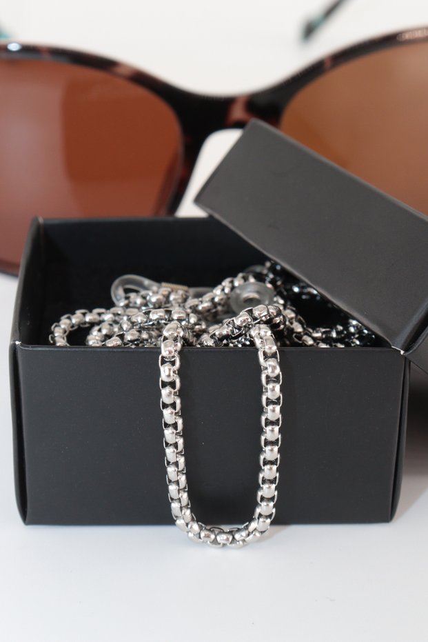 Depth in Simplicity Steel Silver Color Unisex Glasses Chain. Original and Noble Glasses Rope Strap Accessory