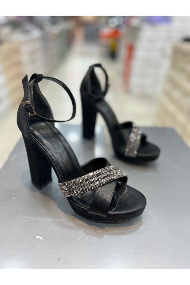 Serrace Heeled Women's Stylish Platform Shoes