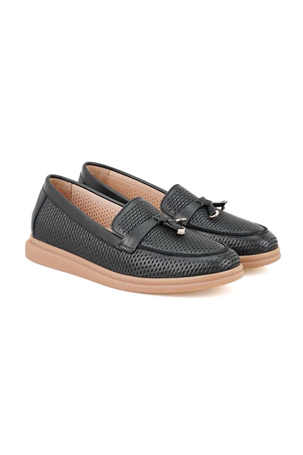 Women's Black Leather Loafer