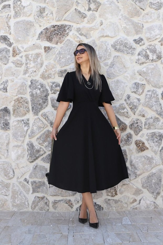 Black Flared Long Dress with Flounce Sleeves