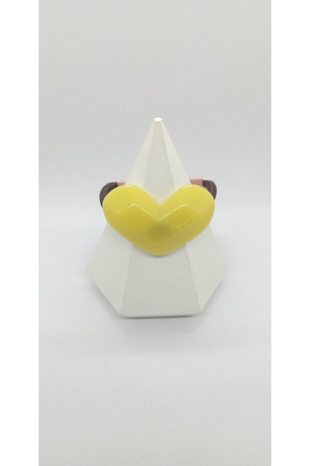Yellow heart rubber buckle