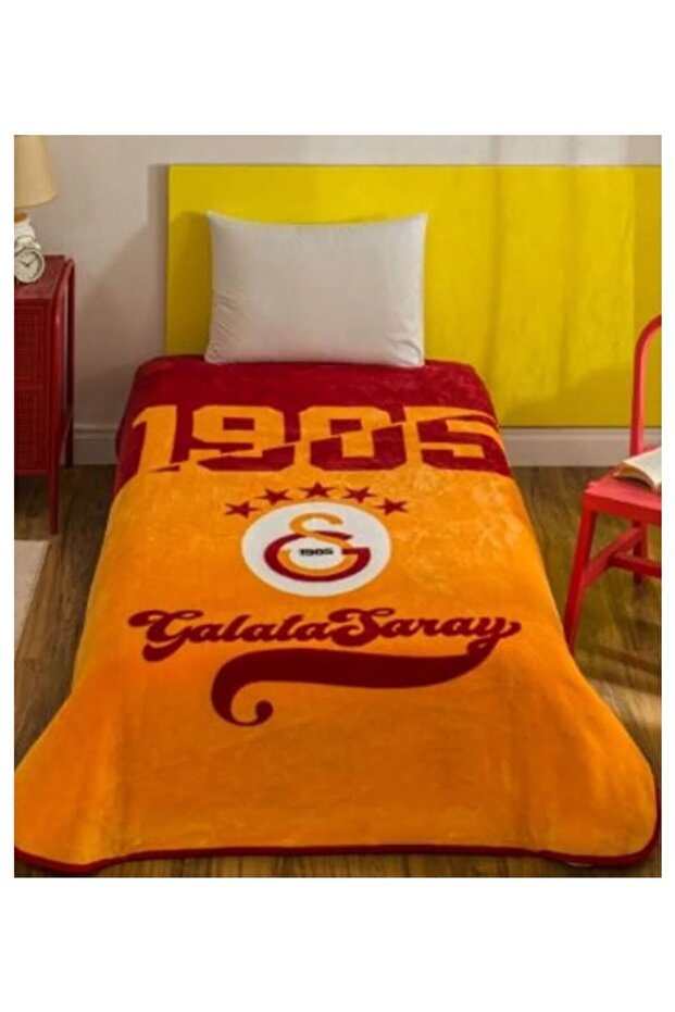 Zorlu Licensed Galatasaray Blanket 5 Star New Season