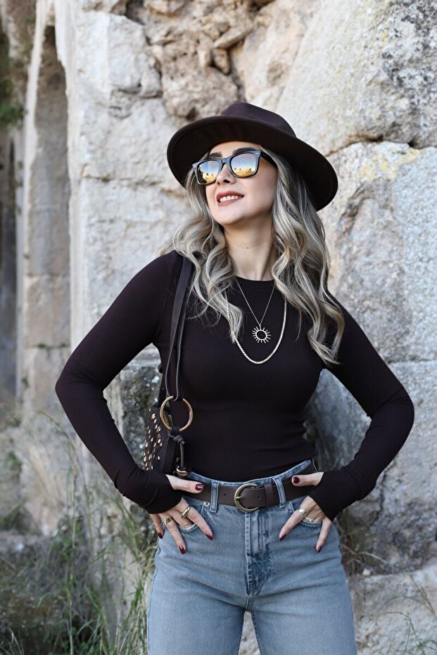 Bitter Coffee Sleeve Slit Blouse