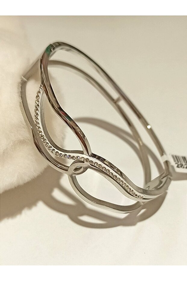 Silver Color Luxurious Figured Ornate Bracelet