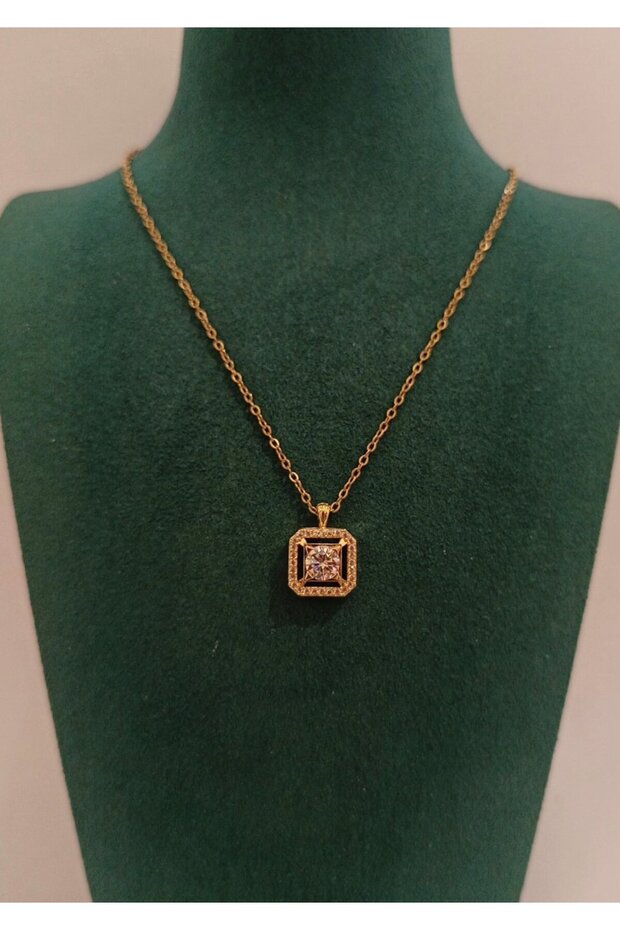 Gold Color Shiny Stone Figured Showy Necklace