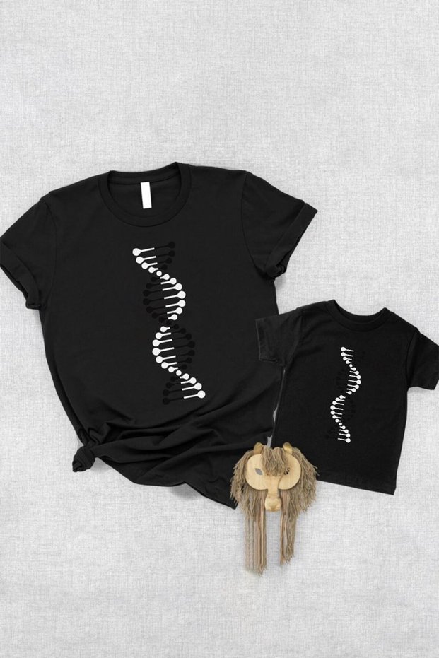 Black and white dna father son daughter (price is for a single product, please add at least 2 to the cart to make a combination)