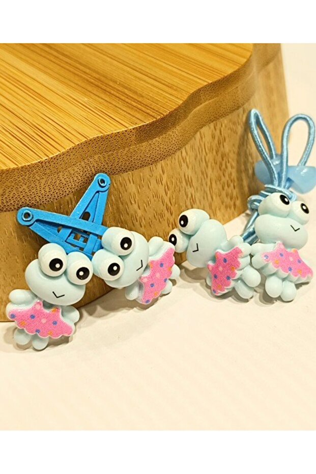 Small Rubber and Snap Buckle with Double Luxury Figures