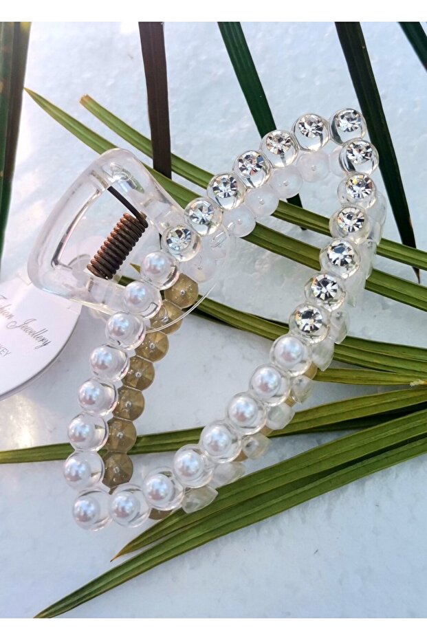 Luxury Figured Pearl Pinch Buckle
