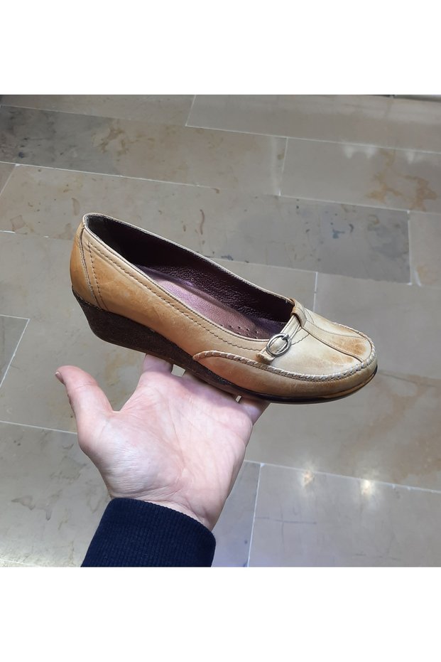 Women's Inside-Outside Genuine Leather Orthopedic 5 cm Padded Heel Cream Beige Mother Shoes