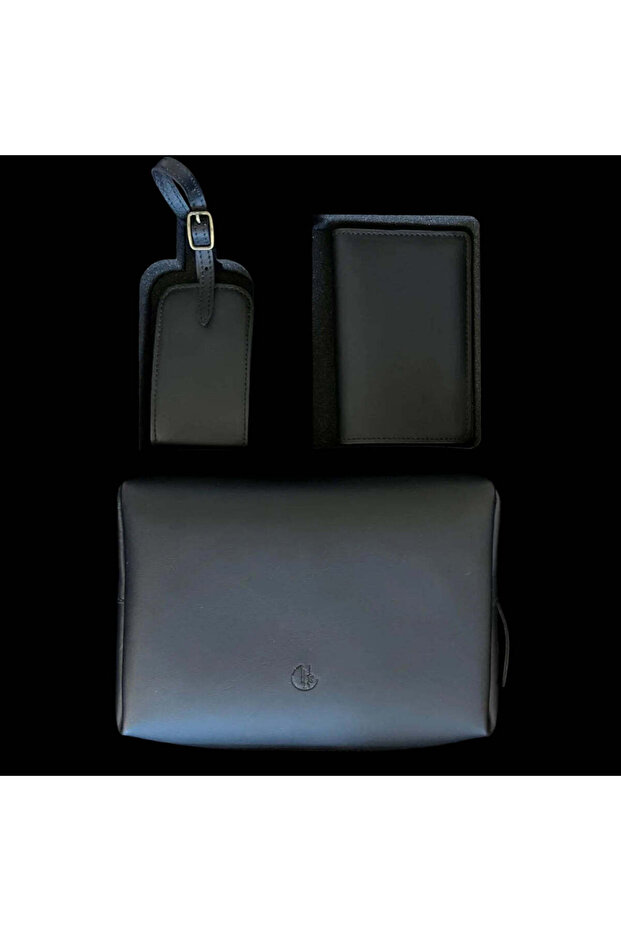 The Black Voyage Premium Leather Gift Set