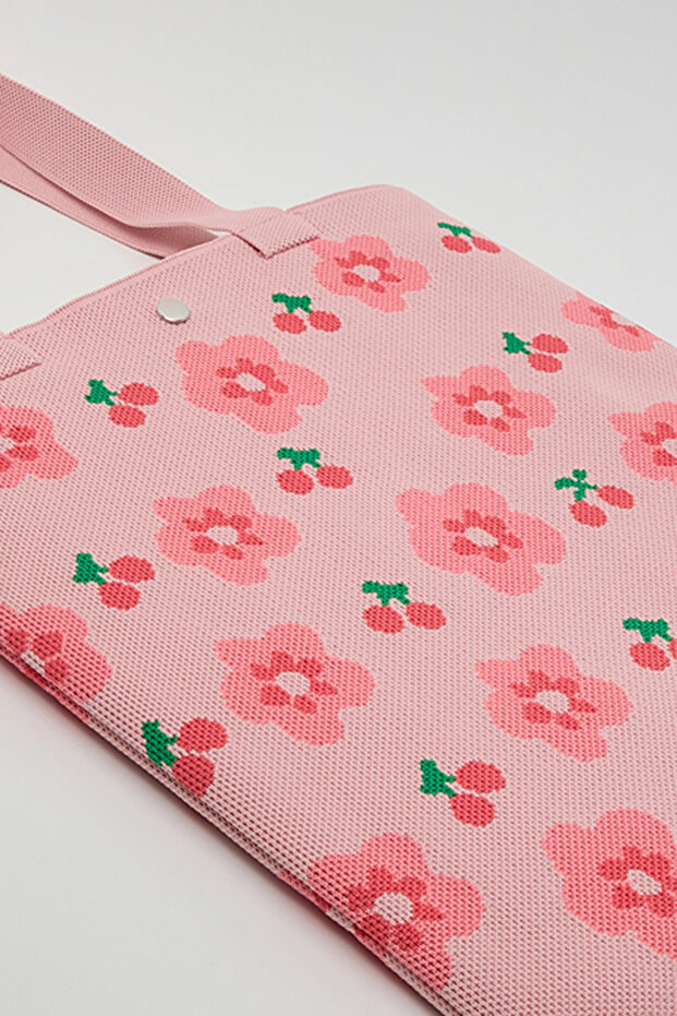 Patterned Shoulder Bag - 4