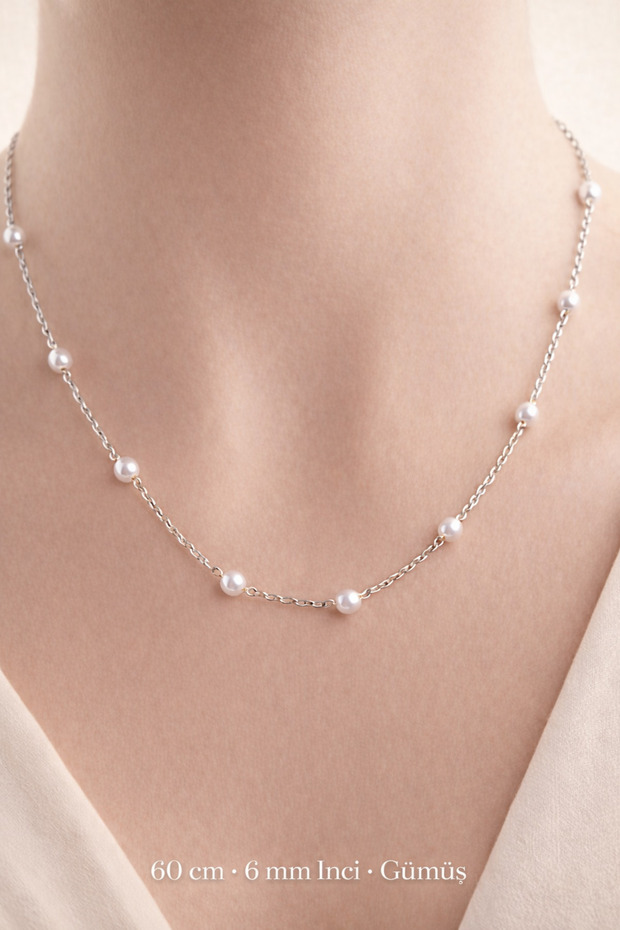 Minimal Pearl Necklace 60 cm Chain Necklace