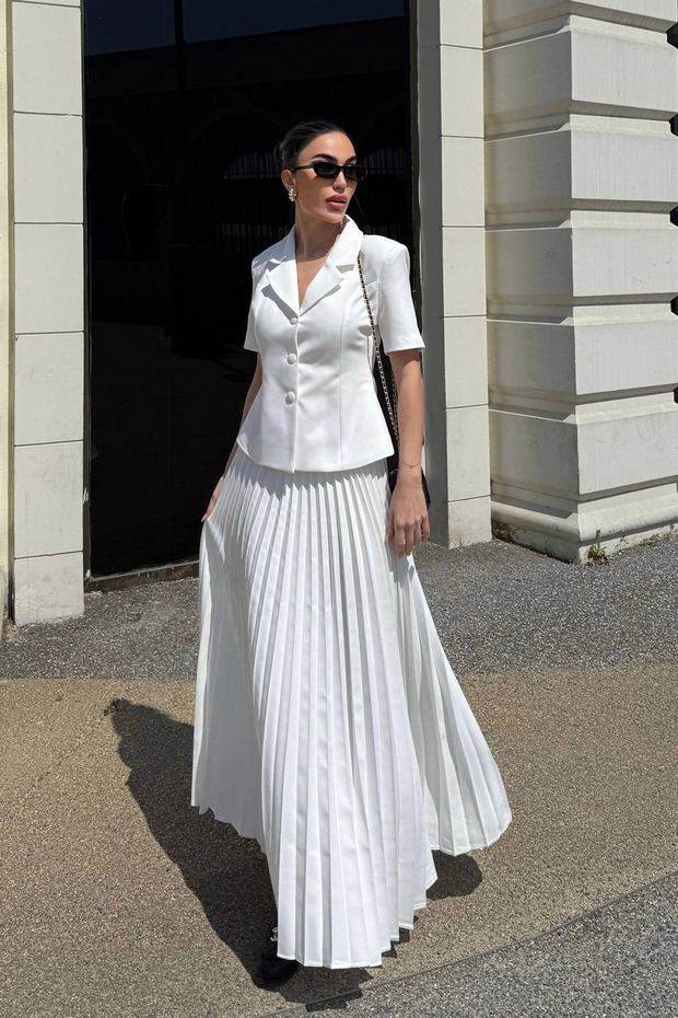 White Pleated Skirt Short Sleeve Blazer Jacket Suit
