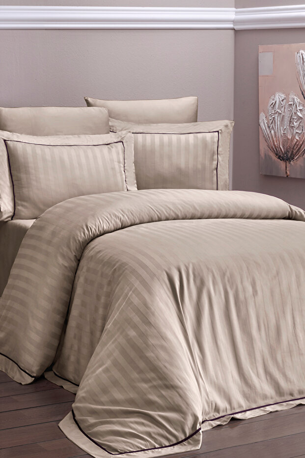 Novel Line %100 Cotton 200 Tc (80 Thread) Deluxe Satin Single Duvet Cover Set