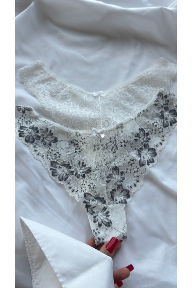 2-Piece Lace Brazilian Panties Set - Stylish Underwear Pack