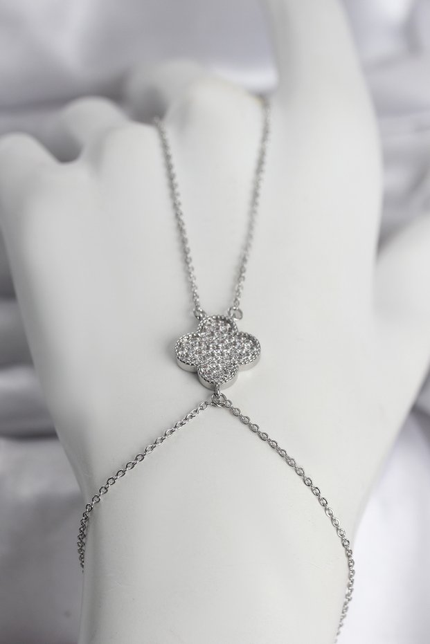 Silver Brass Clover Women's Shahmeran for Elegant Feet