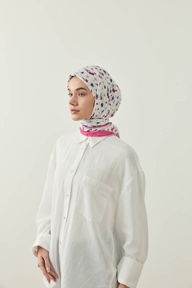 وشاح قطني من روزميرا