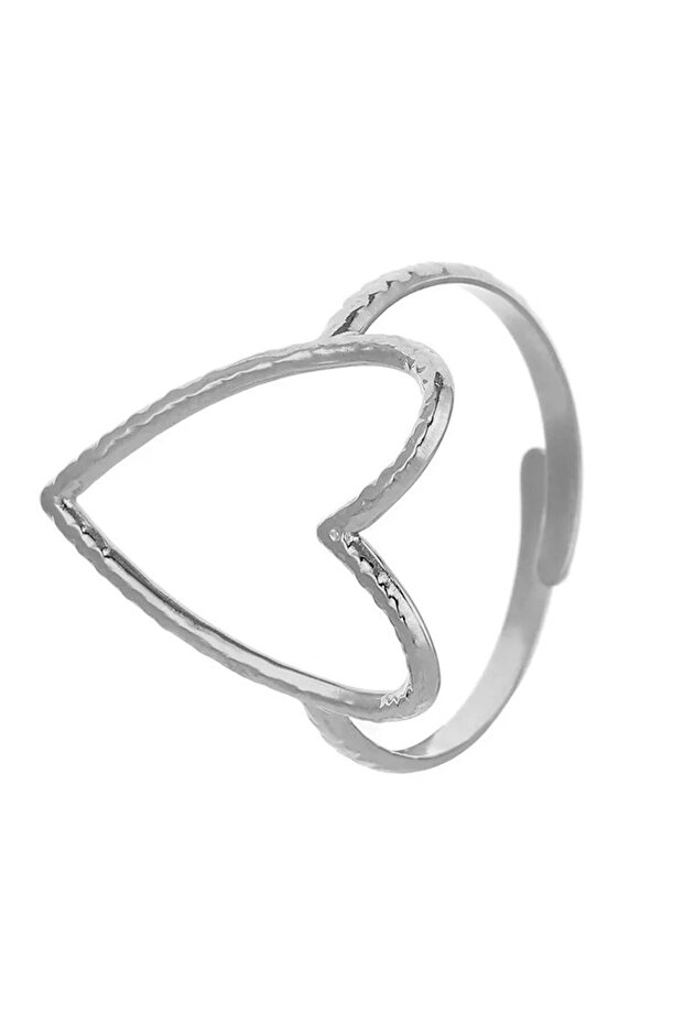 resizable black A simple and versatile metal heart ring with a unique and distinctive hollowed-out s