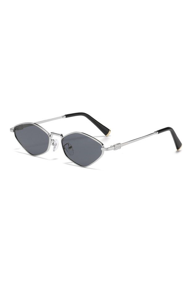 Silver Grey Fashionable Rhombus-Shaped Metal Sunglasses for Women, Versatile for Street Photography,