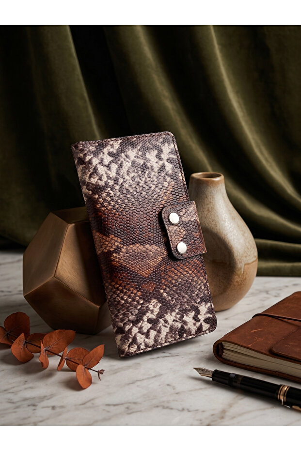 Genuine Leather Snake Patterned Portfolio Long Women's Wallet with Card & Phone & Passport Holder Compartments Drc32