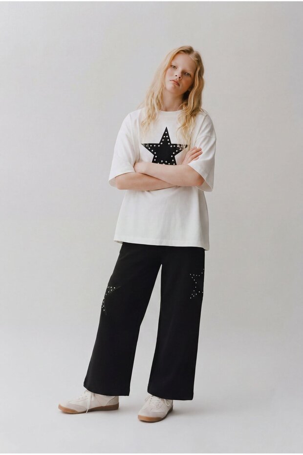 Girl's Cotton White Star Appliqué T-Shirt and Pants Set