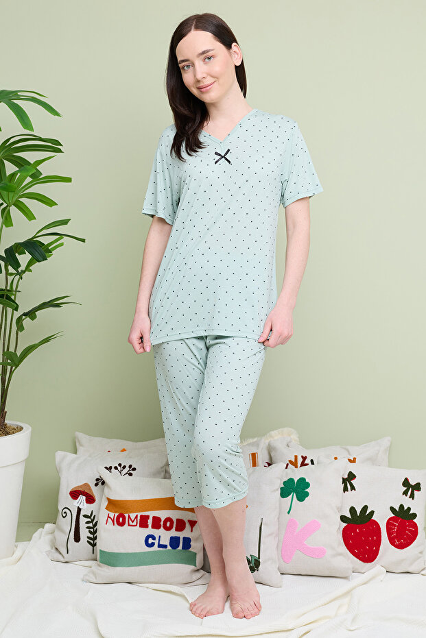 Star Patterned Plus Size Capri Pajama Set - 3