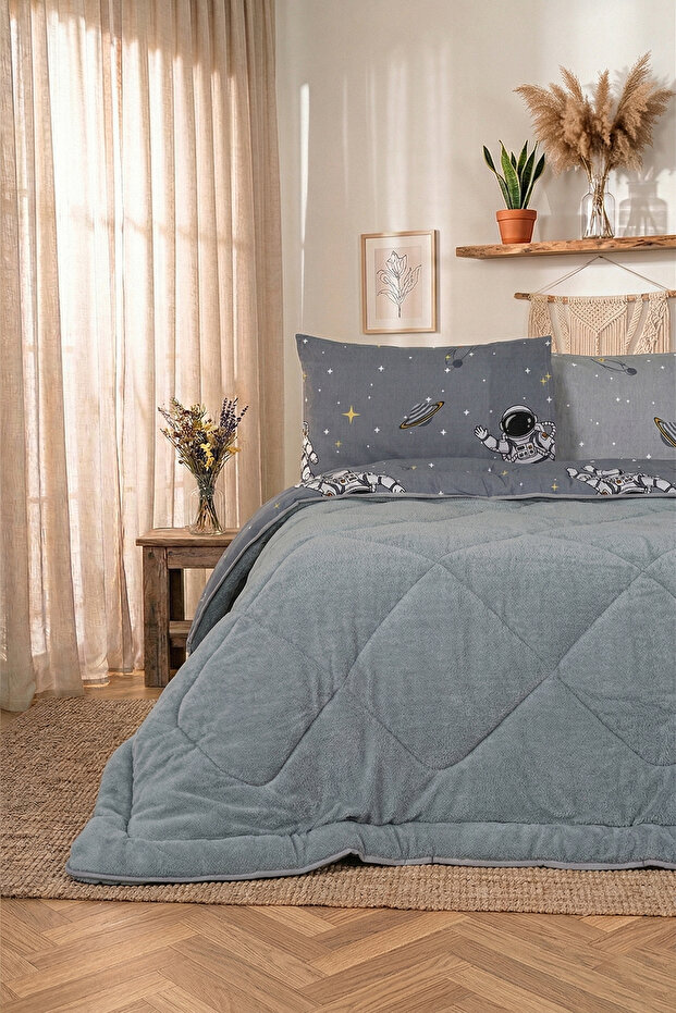 Astronaut Patterned Double Sided Wellsoft Sleeping Set with Single Sheets (Quilt + Sheet + Pillow Case)