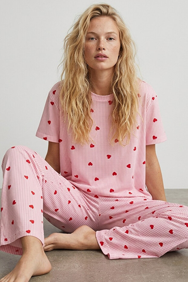 PEMBE EKOSELI KALP desenli İnce Soft Örme Mevsimlik Pijama Takımı 8003 - 1