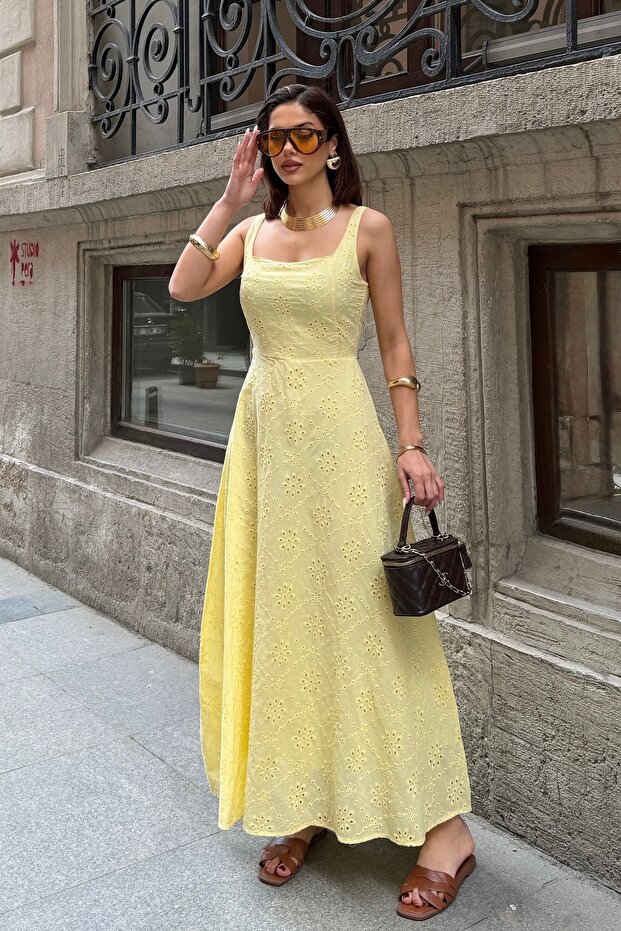 Women's Yellow Square Collar Lined Brode Woven Dress