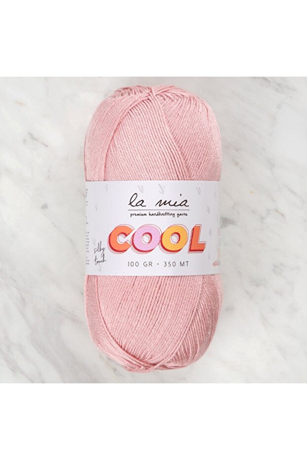 La Mia Cool Powder Knitting Yarn - L031