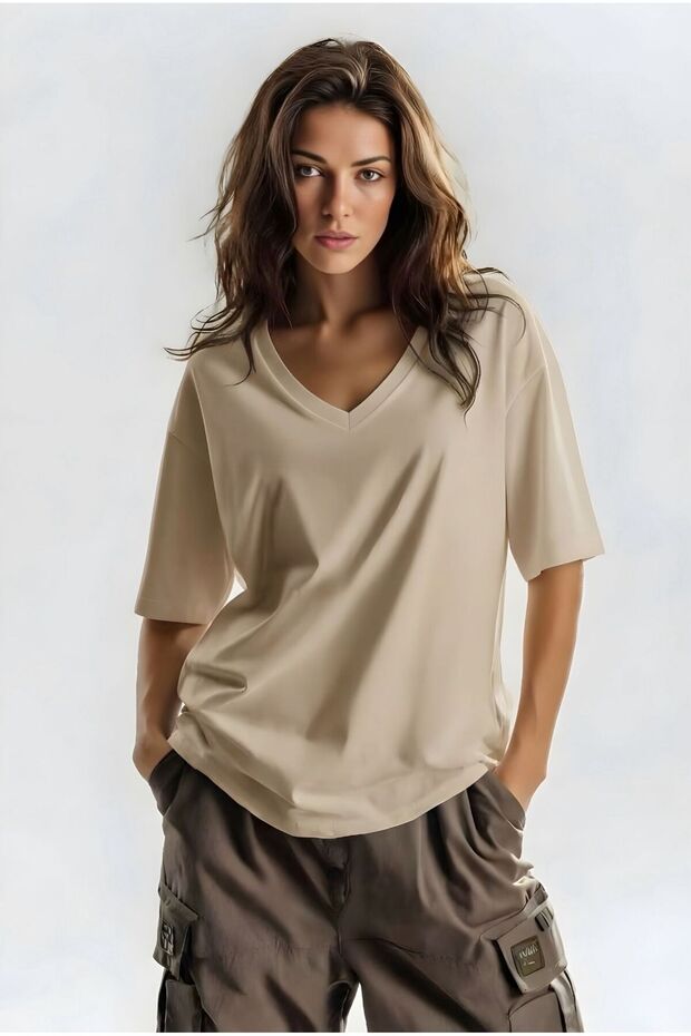 V-Neck Oversized Unisex T-Shirt 1Vq3
