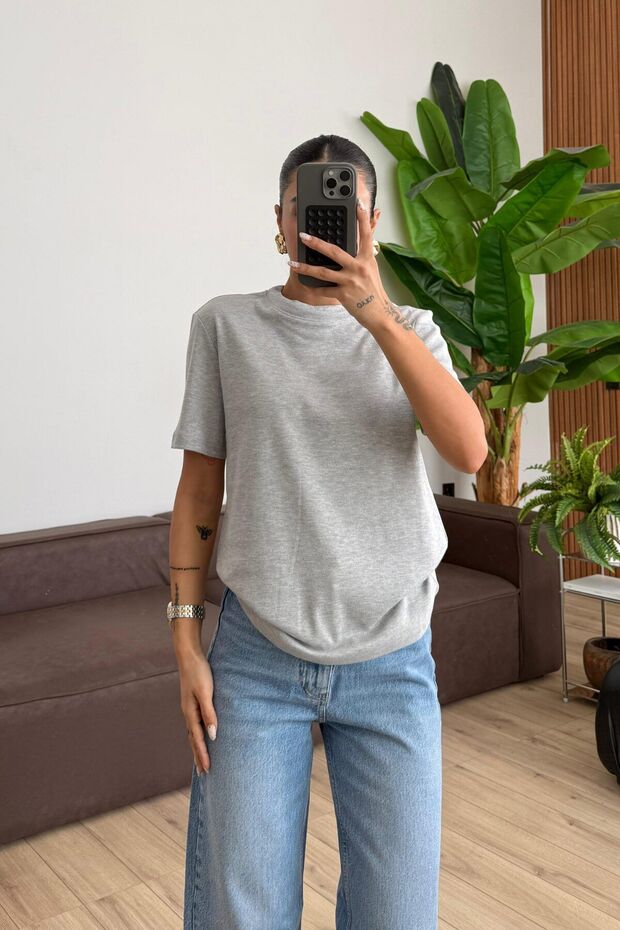 Women's Organic Cotton Thick Textured Crew Neck Oversize T-Shirt